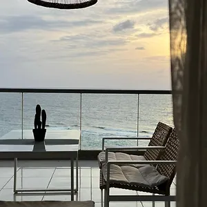 https://apt-shka-fakhra-betlala-bahria-kamla.jeddahhotels.net