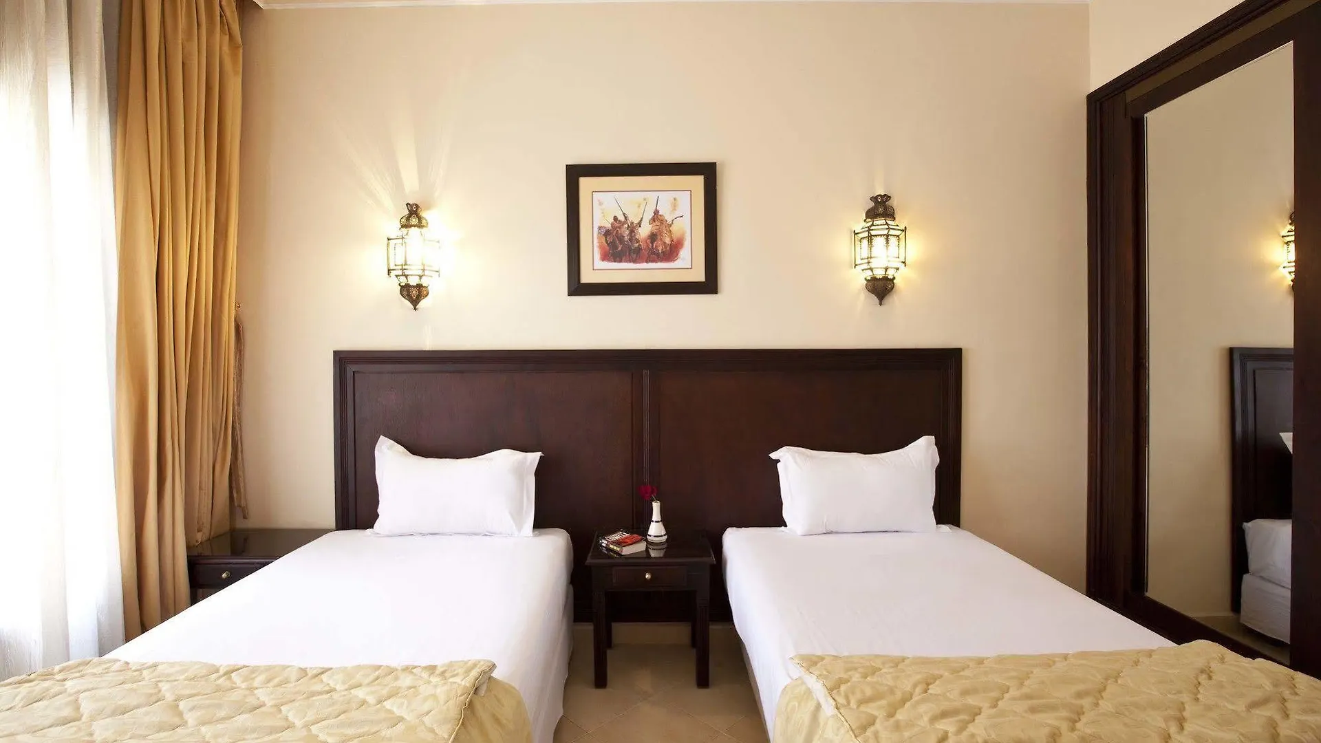 Mogador Menzah Appart Hôtel Marrakesh 4*,